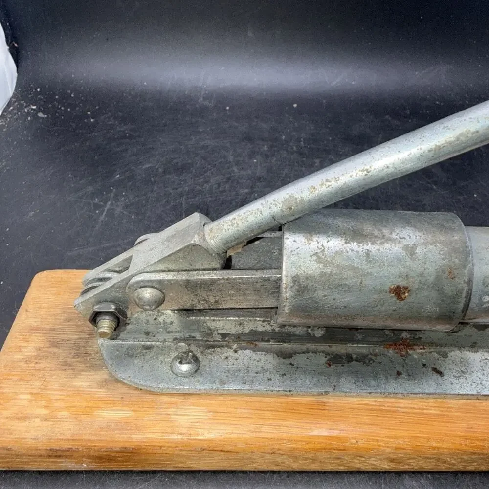Vintage Reed’s Rocket Nutcracker Lever Action Metal Wood Base USA Pecan Walnut